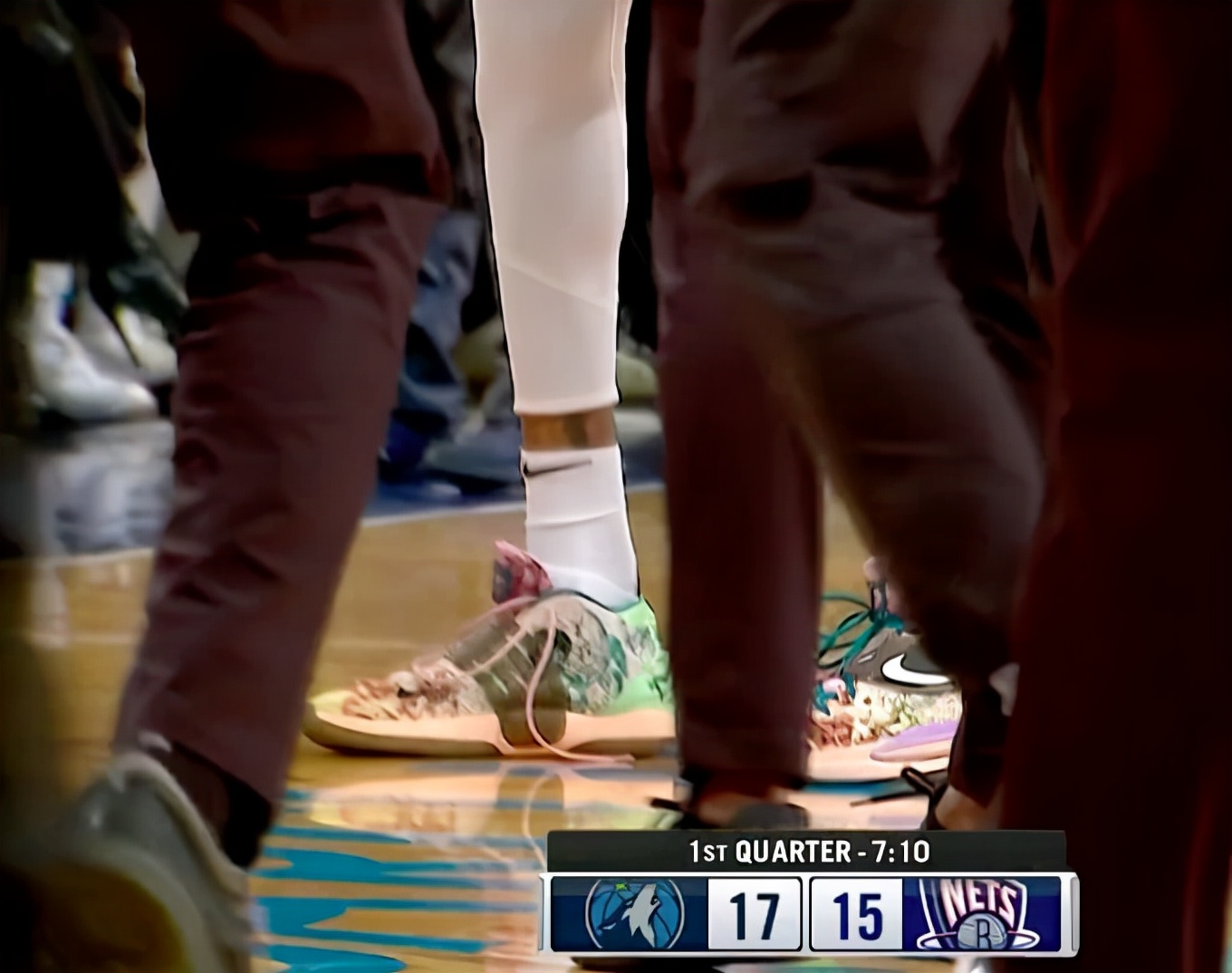 杜兰特摔倒搞笑视频,杜兰特掉鞋搞笑集锦