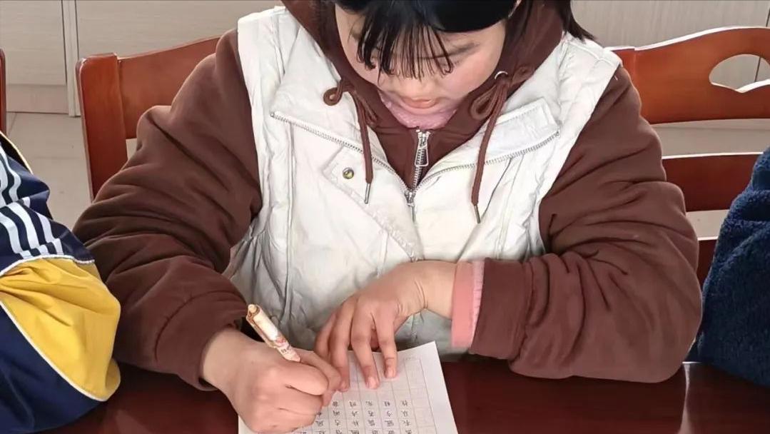 魅力古诗，书写经典——阜阳阜南朱寨镇曹斗小学硬笔书法比赛