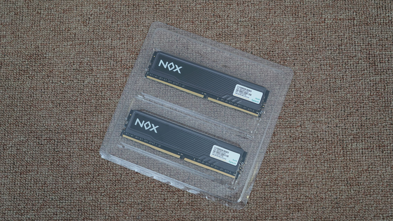 低调高频马甲条，宇瞻NOXDDR4400016G×2内存体验分享