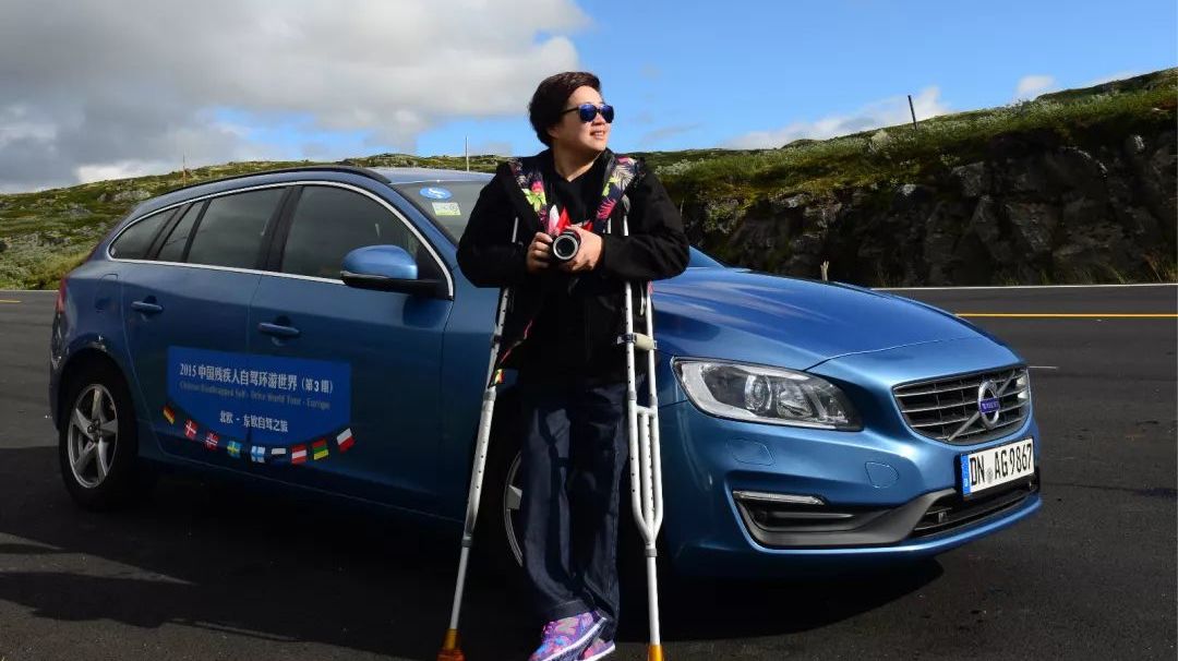 致敬最美|俞莉娜：坐在轮椅上追梦，用“金手指”追赶声音