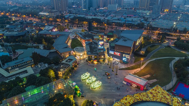 成都欢乐谷属于几a级景区,成都旅游必去景点成都欢乐谷