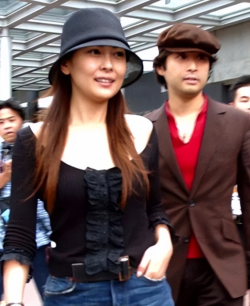 金城武演的初恋电影,金城武雨中的初恋