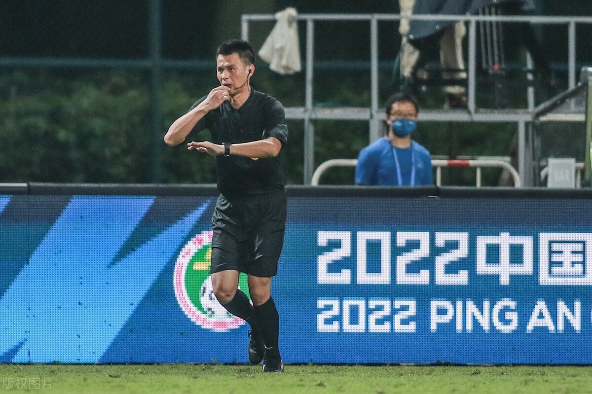 山东泰山对重庆郝伟赛后发布会,泰山战胜上港赛后郝伟新闻发布会