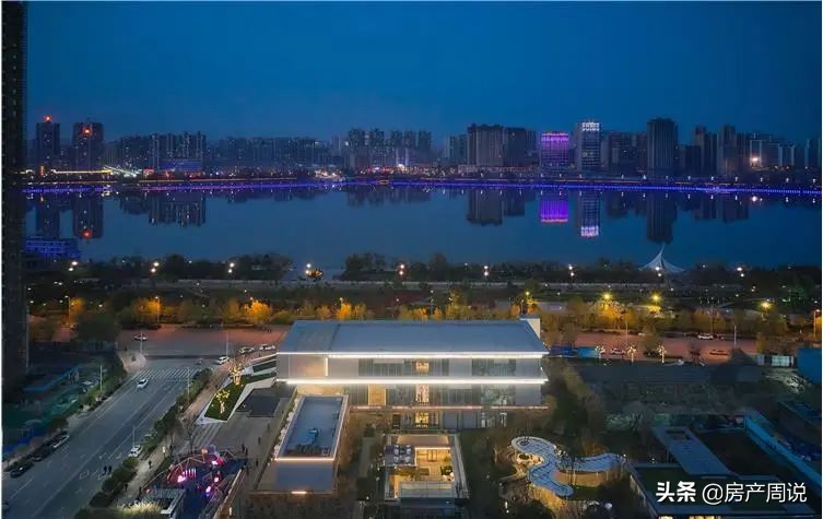 为什么有的小区一楼架空,为什么有些小区一楼是架空层