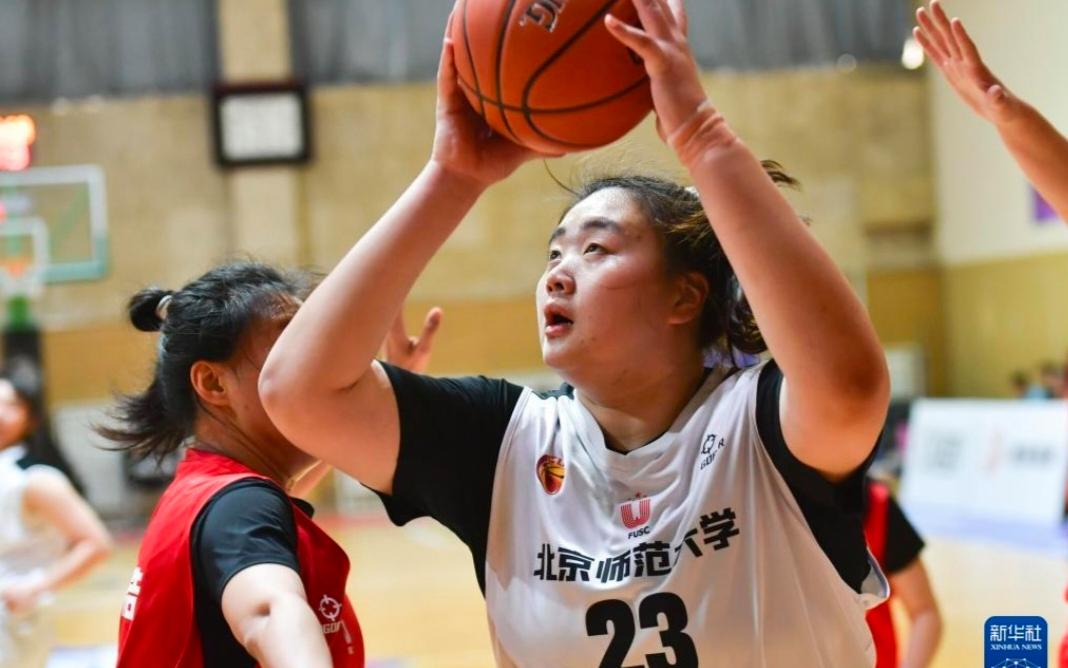 大宝贝刘禹彤台湾评论,刘禹彤打奥尼尔