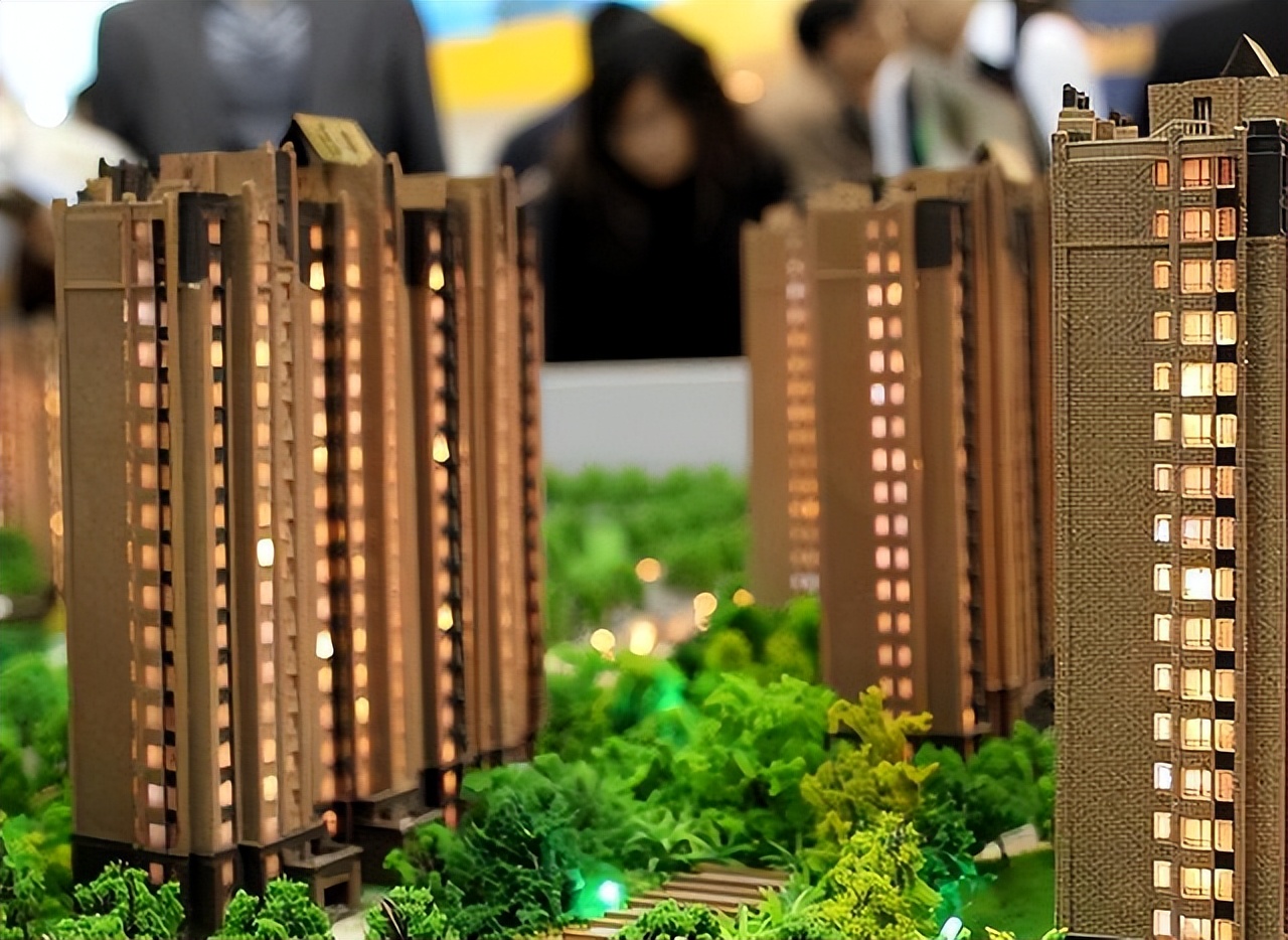 当今年轻人压力太大,现在的年轻人压力的确很大