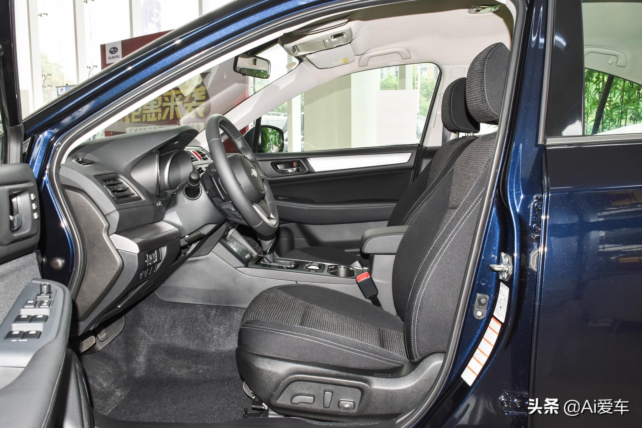 斯巴鲁力狮四驱顶配多少钱,省油性价比高的日系轿车