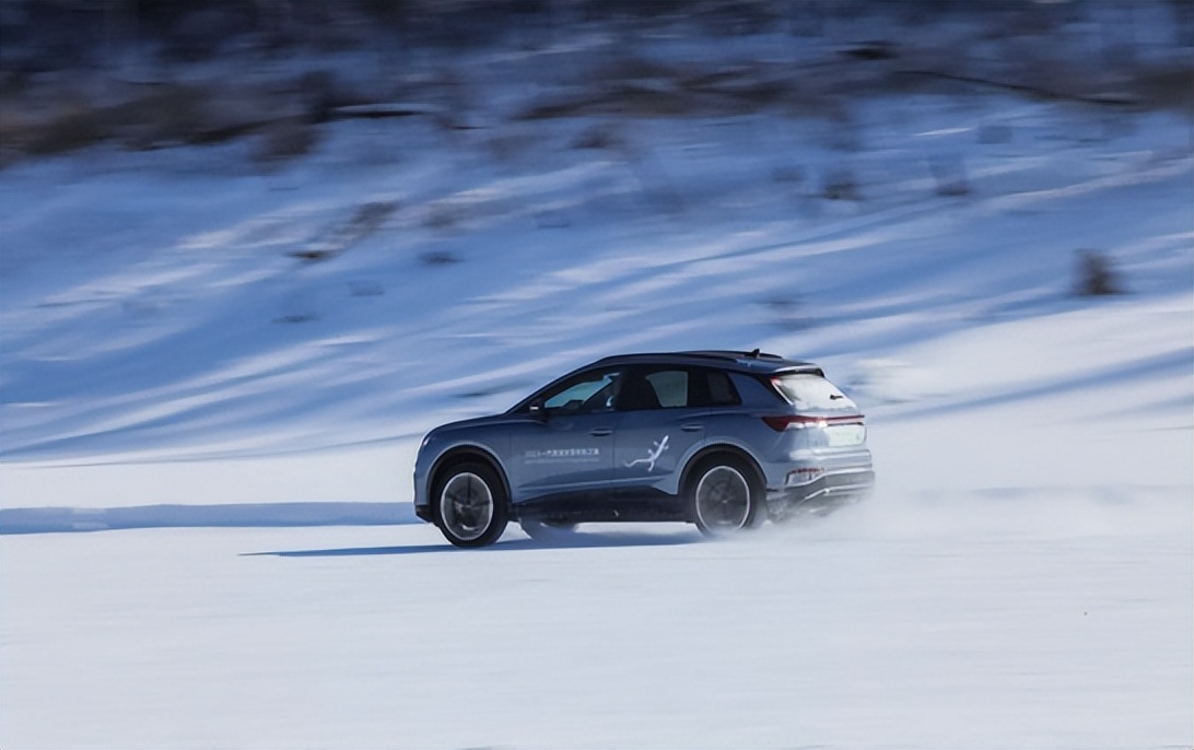 奥迪q4e-tronsportback,2024奥迪q4e-tron创行和创境区别