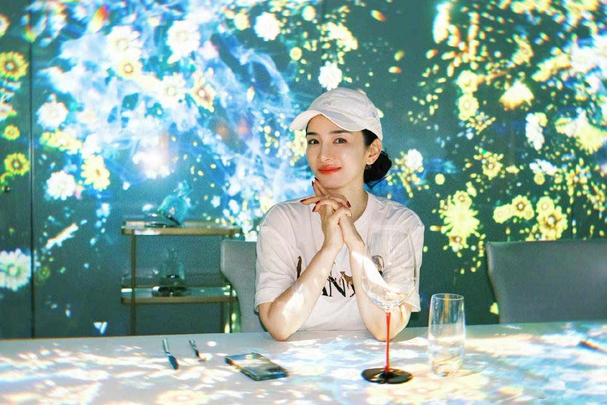 黄奕发文求助“水泥封鼻”的缓解方法，确诊五天经历冰火两重天