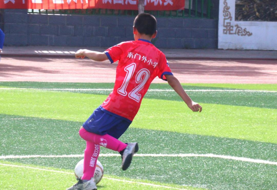 麦积区区长杯校园足球联赛名单,呼和浩特新城区区长杯2022足球赛