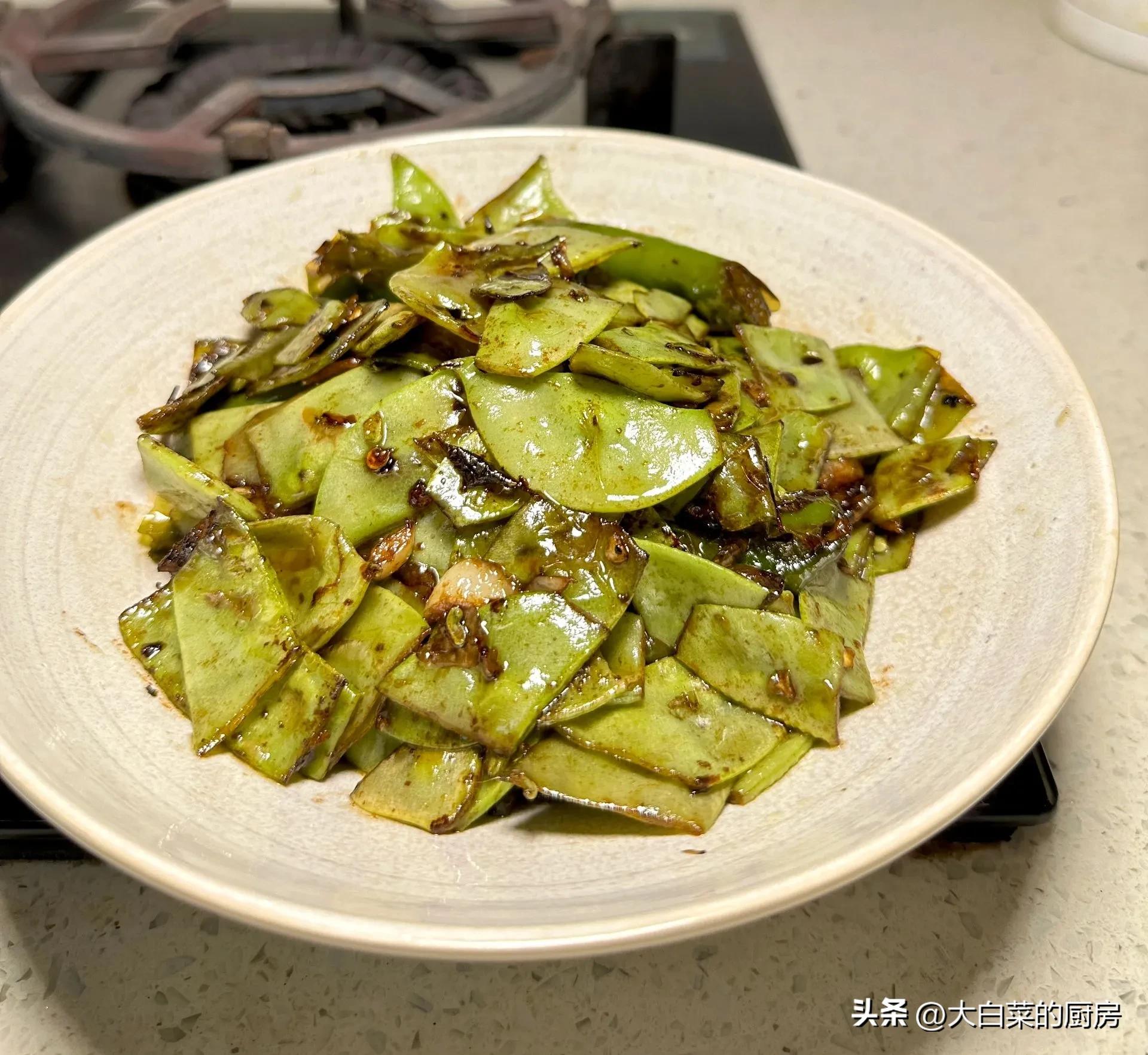 擂辣椒炒嫩扁豆,擂辣椒炒长扁豆做法