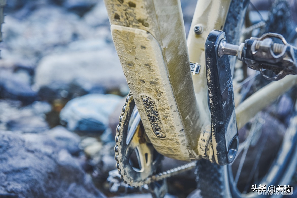 快乐重型“瓜”闪电全新DivergeSTR全地形公路车评测