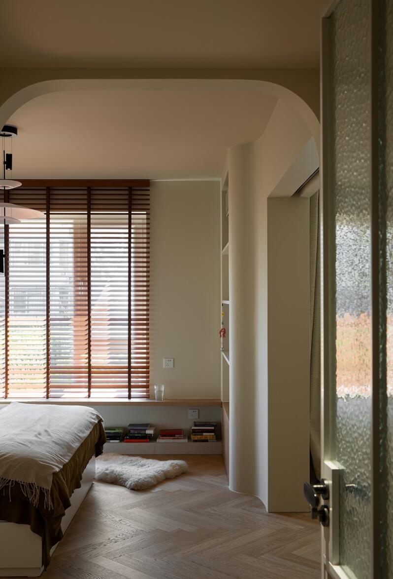 她买下别人不要的“跑道户型”,二次改造后,前屋主都羡慕坏了