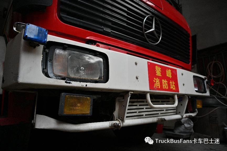 红色战车老消防车,红色北奔消防车