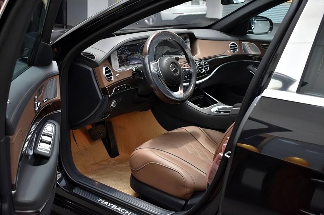 一公司买车并取得铁路提单，向中外运公司提货被拒，原因是什么？