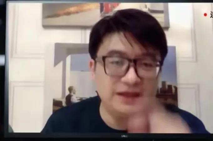 为何清华老师建议中国给美国岁贡？膝盖难道就这么缺钙