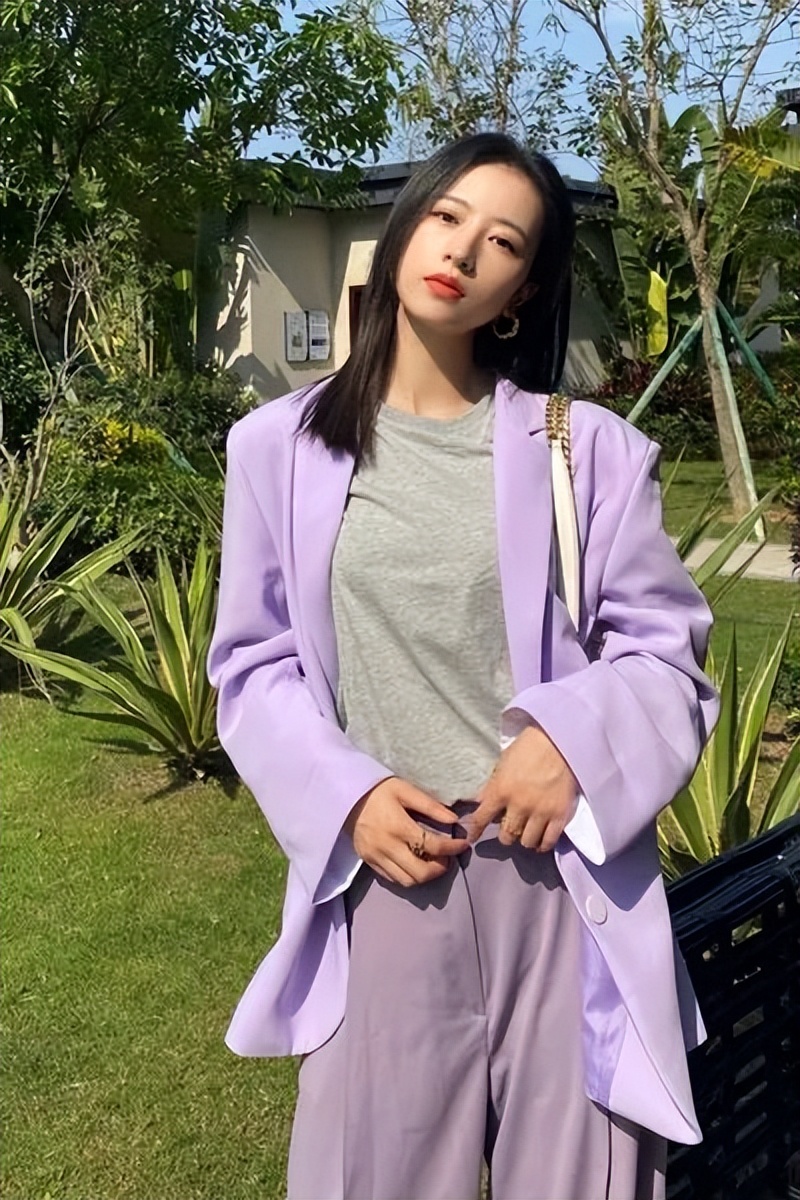 怎么学会穿搭色彩搭配技巧,穿搭怎么穿出高级感浅色系