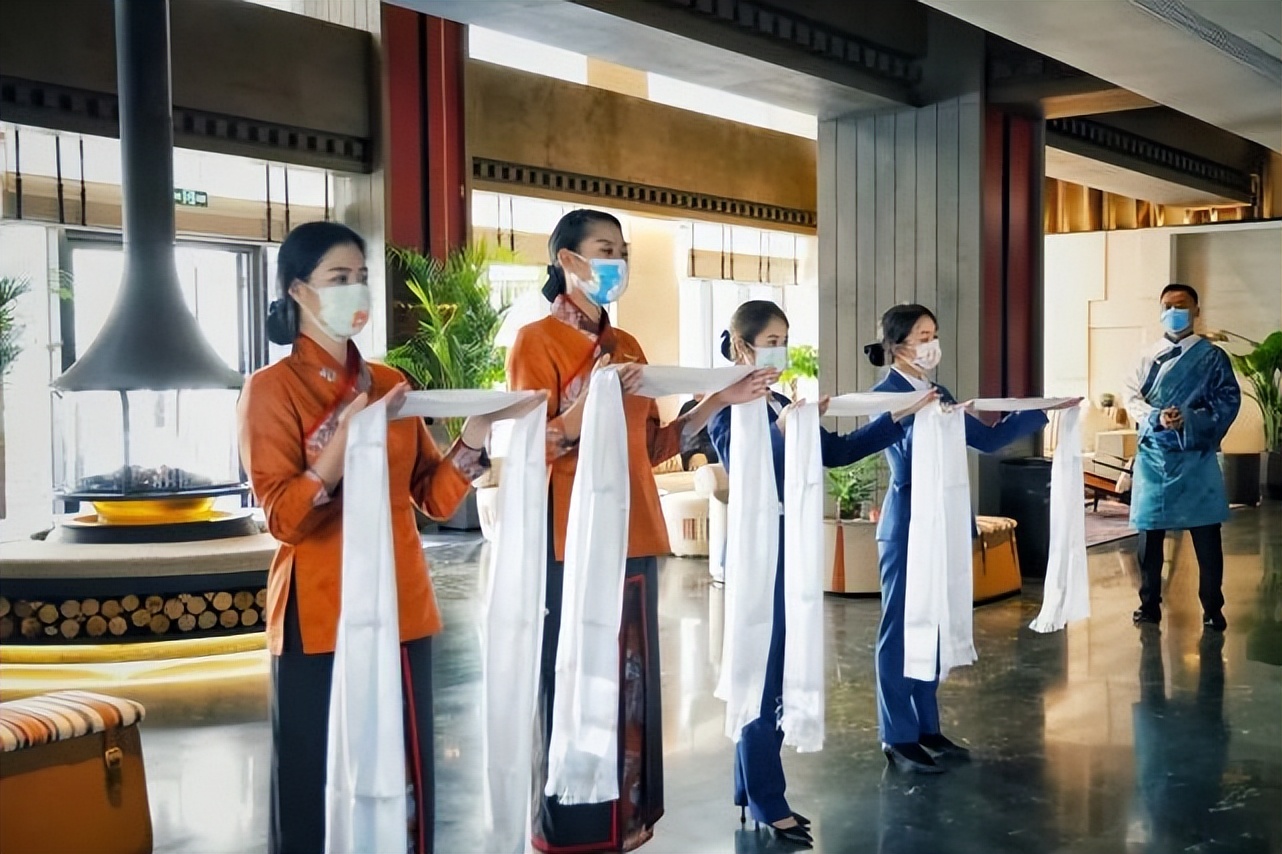 五一好去处仙境九寨沟,五一去天堂寨旅游