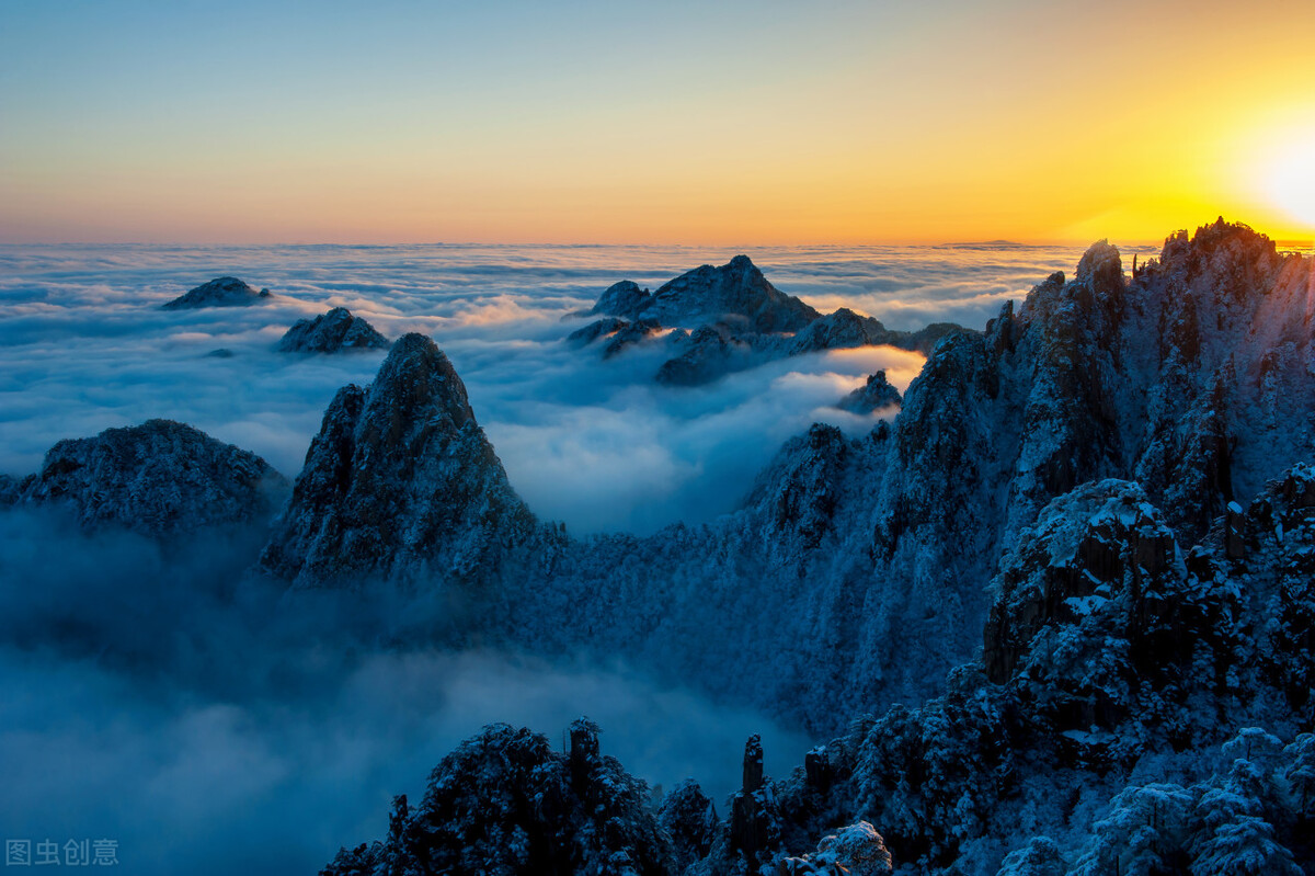 水瓶双鱼座男生喜欢什么类型女生,双鱼座男生和水瓶座女生合适吗
