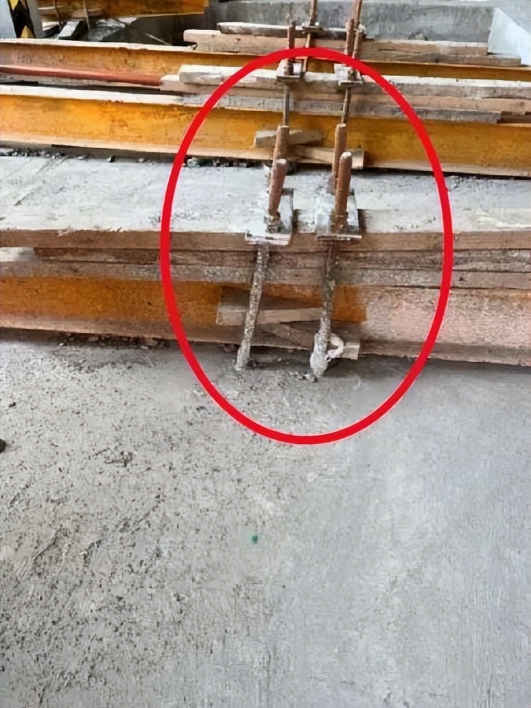 脚手架工程隐患识别图集,脚手架工程安全隐患图片讲解