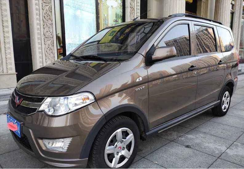 五菱宏光是怎么成为神车,五菱宏光为何称为国民神车