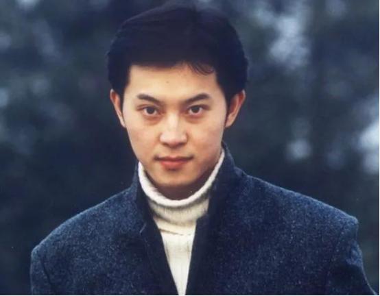 年轻时候最帅的5个男演员,那些长得一般却很有气质的男演员