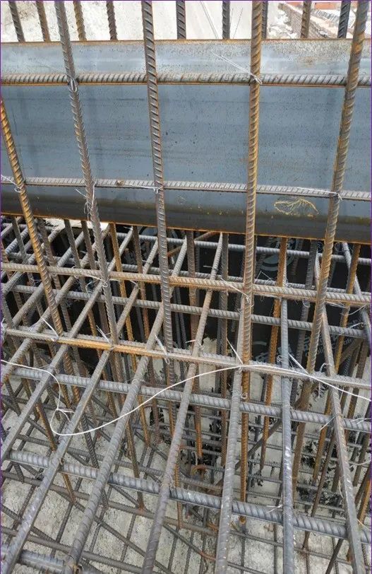 建筑施工图中钢筋的长度如何度量,建筑施工图中钢筋的标注