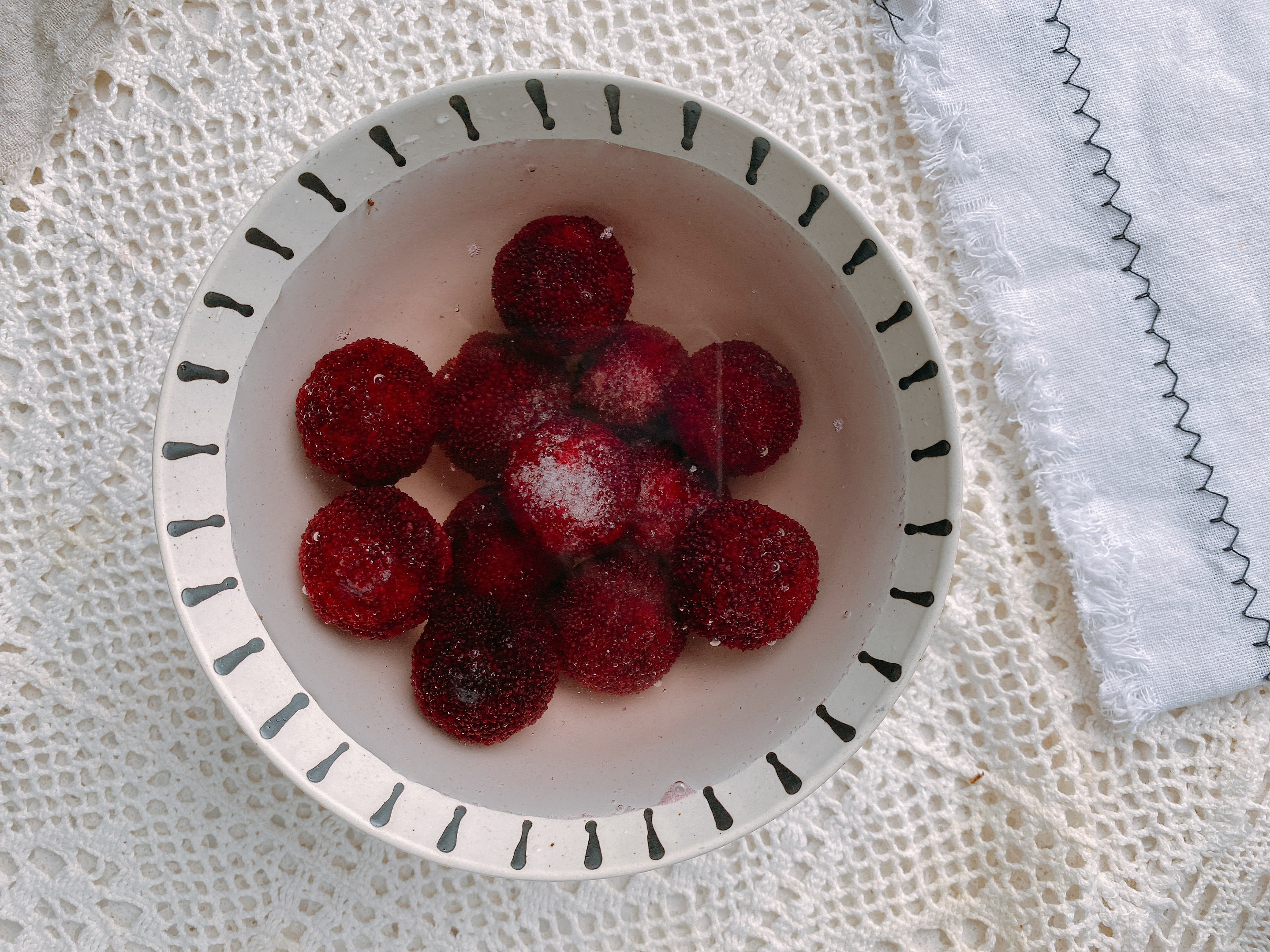 推荐一款夏日水果茶酸酸甜甜,适合夏天喝的解暑果肉茶
