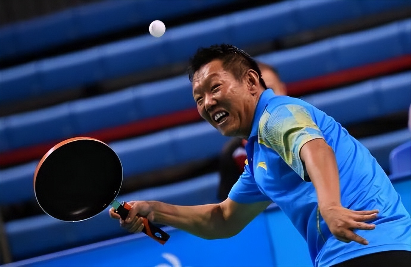 1995年天津世乒赛，天津人马*革文**出战绝地反击，被邓超拍成电影