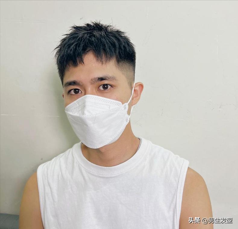 寸头发型男生怎么剪,2021男生最耐看的寸头发型