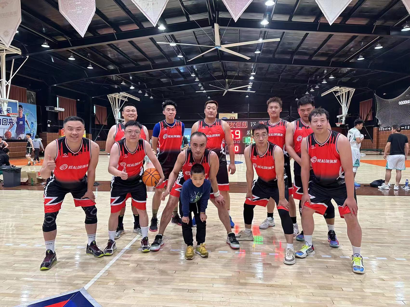 精彩篮不住宣城篮球联赛落幕,精彩篮不住军营篮球赛火热开打