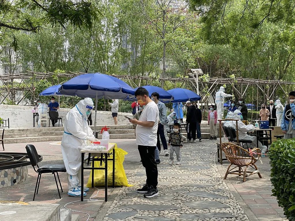 本土新增“5646+9942”，“动态清零”是中国防控疫情的制胜“法宝”