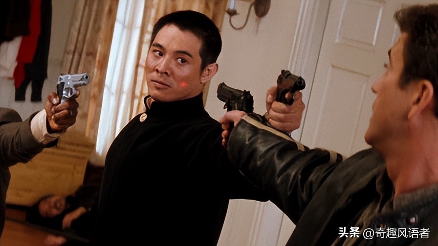 成龙偷师李小龙,成龙偷玉佛电影