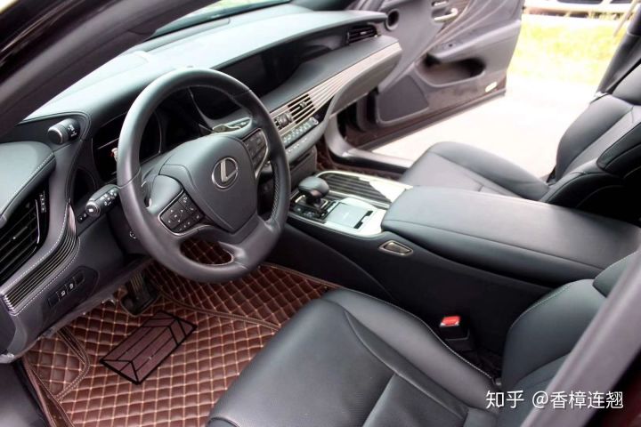 公务员开保时捷macan,公务员开跑车合适吗