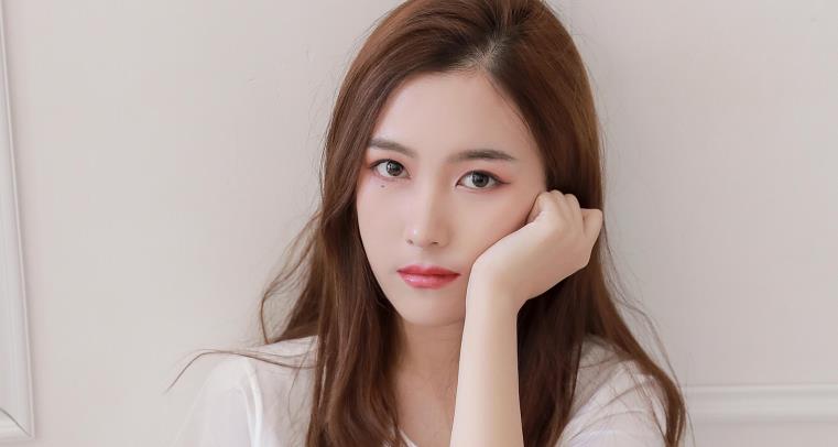 怎么判断女生值不值得继续追,如何判断一个女生值不值得继续追