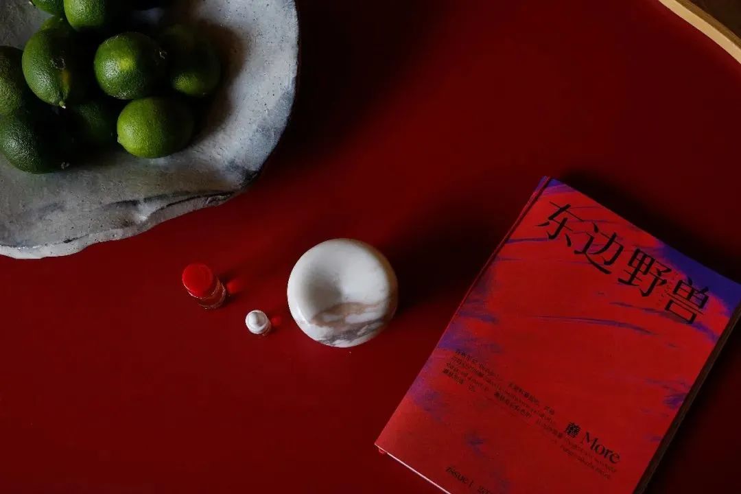 雅诗兰黛与兰蔻品牌对比,兰蔻为什么比雅诗兰黛贵