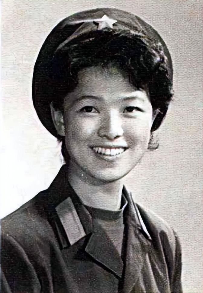 佟铁鑫：一婚娶歌手金曼生下儿子，二婚娶带娃林丹诗，如今咋样