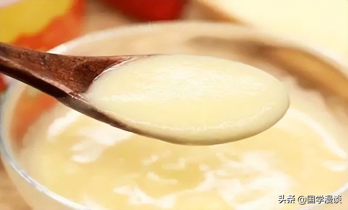 4个月宝宝喝了鱼汤拉肚子,4个月宝宝吃了一勺米汤拉肚子