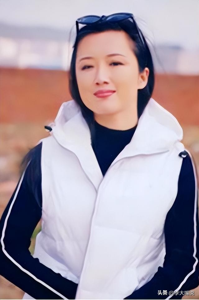 国家一级演员和妻子恩爱50年,国家一级演员和青梅竹马结婚36年