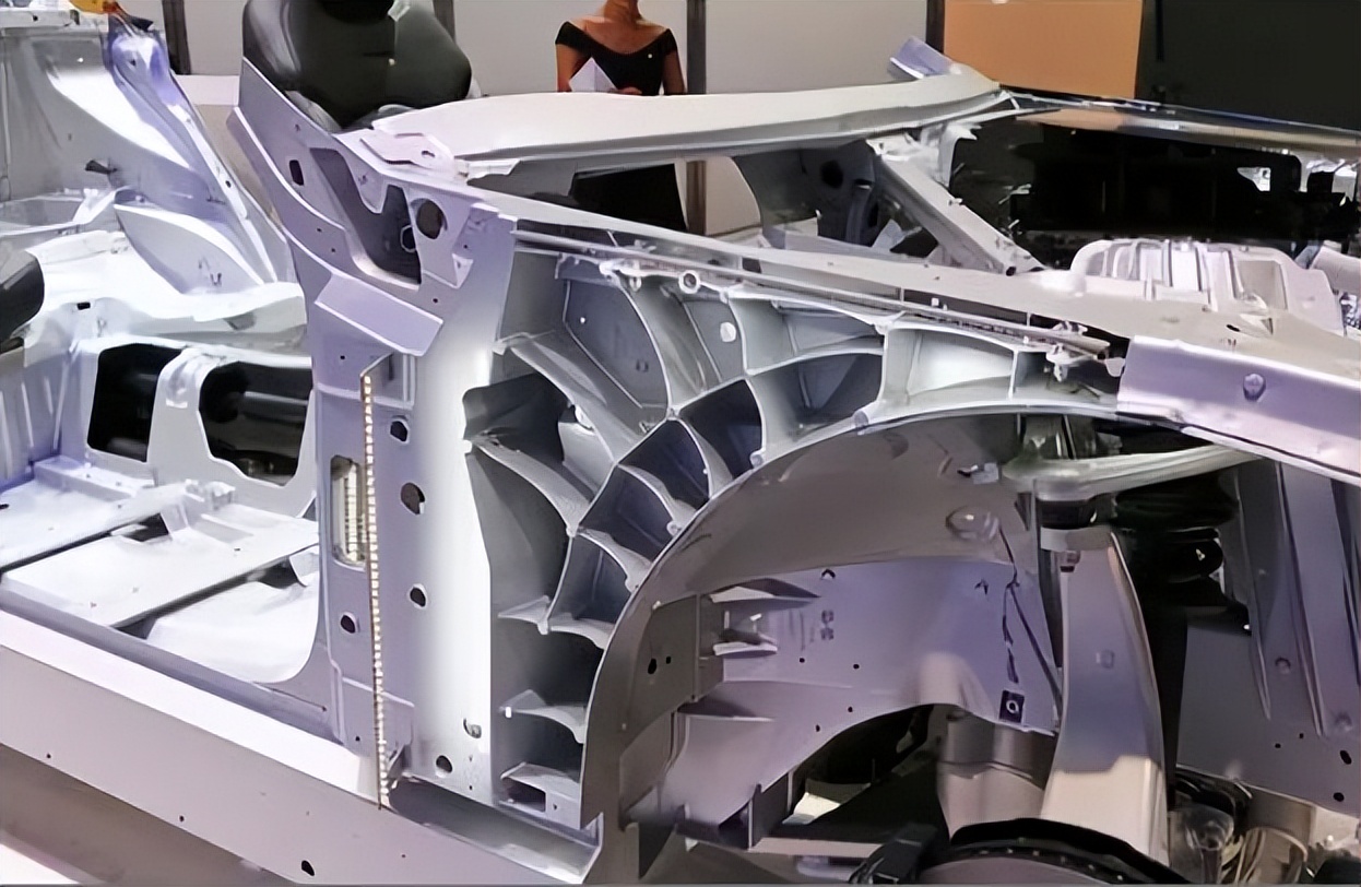 蔚来全铝车身介绍,19款蔚来es6全铝车身