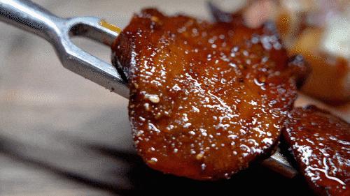 承包你一天的吃喝玩乐，酸菜鱼，烧烤，电竞...全都有