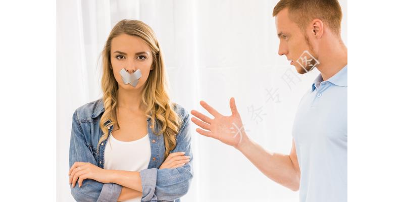 父母离婚为什么孩子老是心里难受,为什么父母离婚的孩子都很懂事