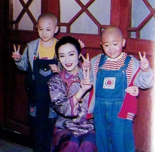 郝劭文4岁爆红9岁隐退,郝劭文20年后再度同台回忆杀