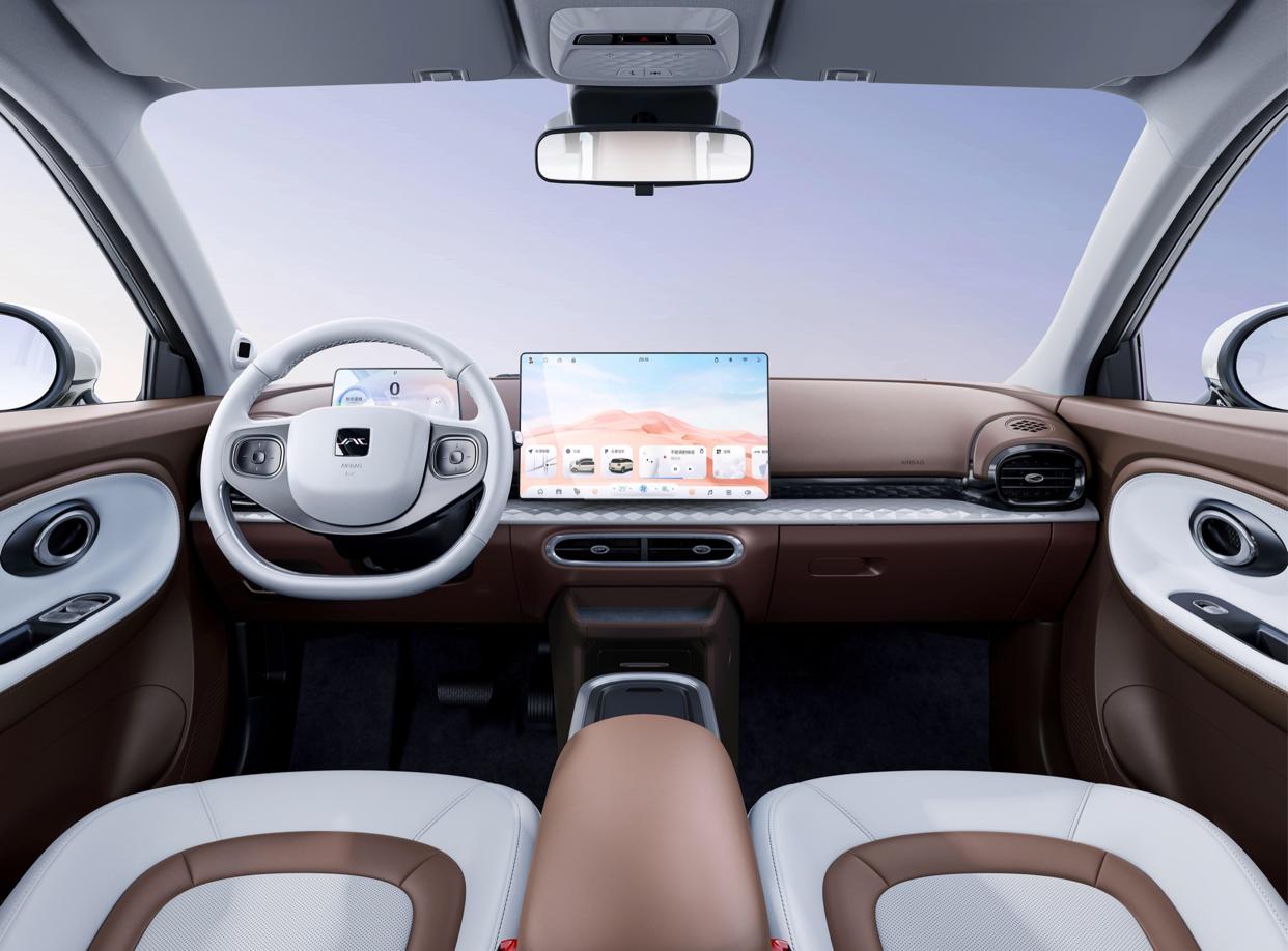 10万买30万级体验，江淮钇为3上市，强势进军*级A**车市场