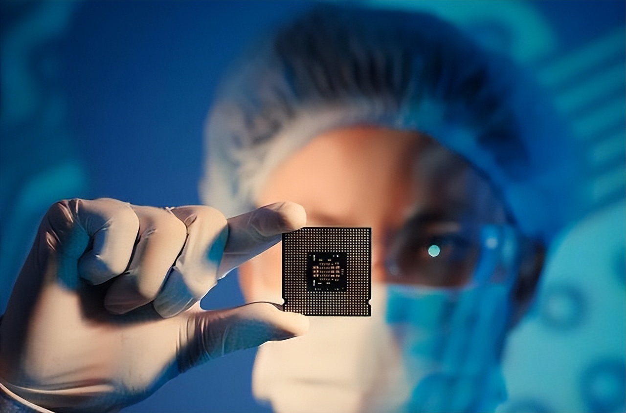 被美国诱捕的芯片专家有哪些,美国抓捕的科学家