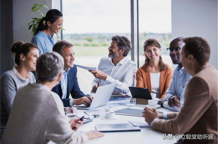助耳器和助听器的区别,助听耳机和助听器