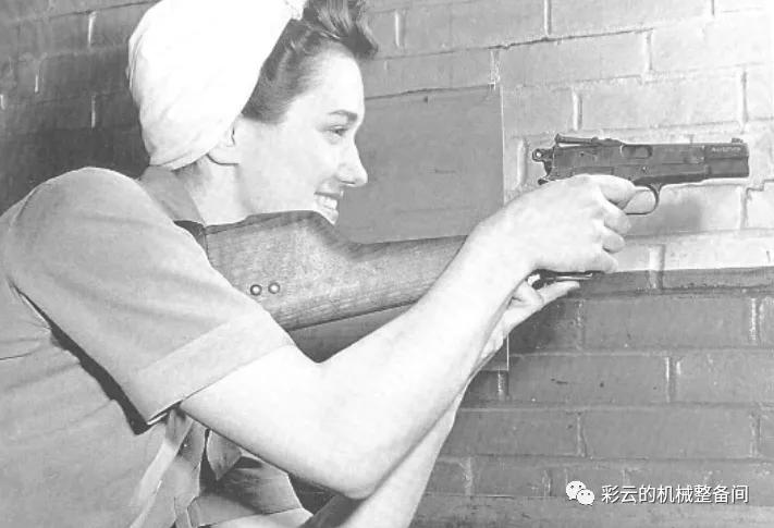 国府订购的“加拿大撸子”为何被取消订单？因为国军打仗太烂