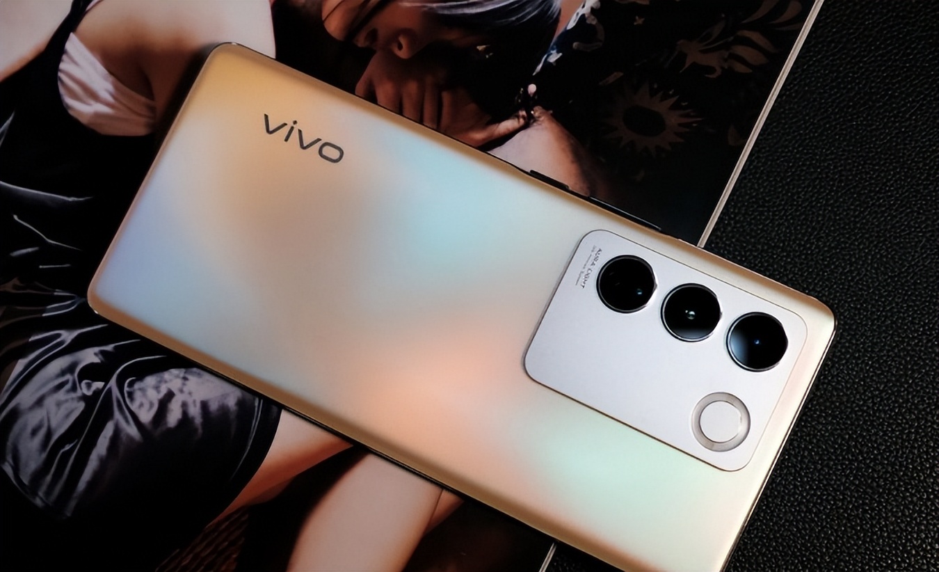 两三千买不到好手机？不妨看看这4部手机，配置强悍体验好