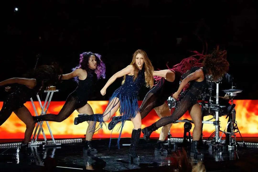 小个子大能量的“狼姐”，46岁依然是顶流