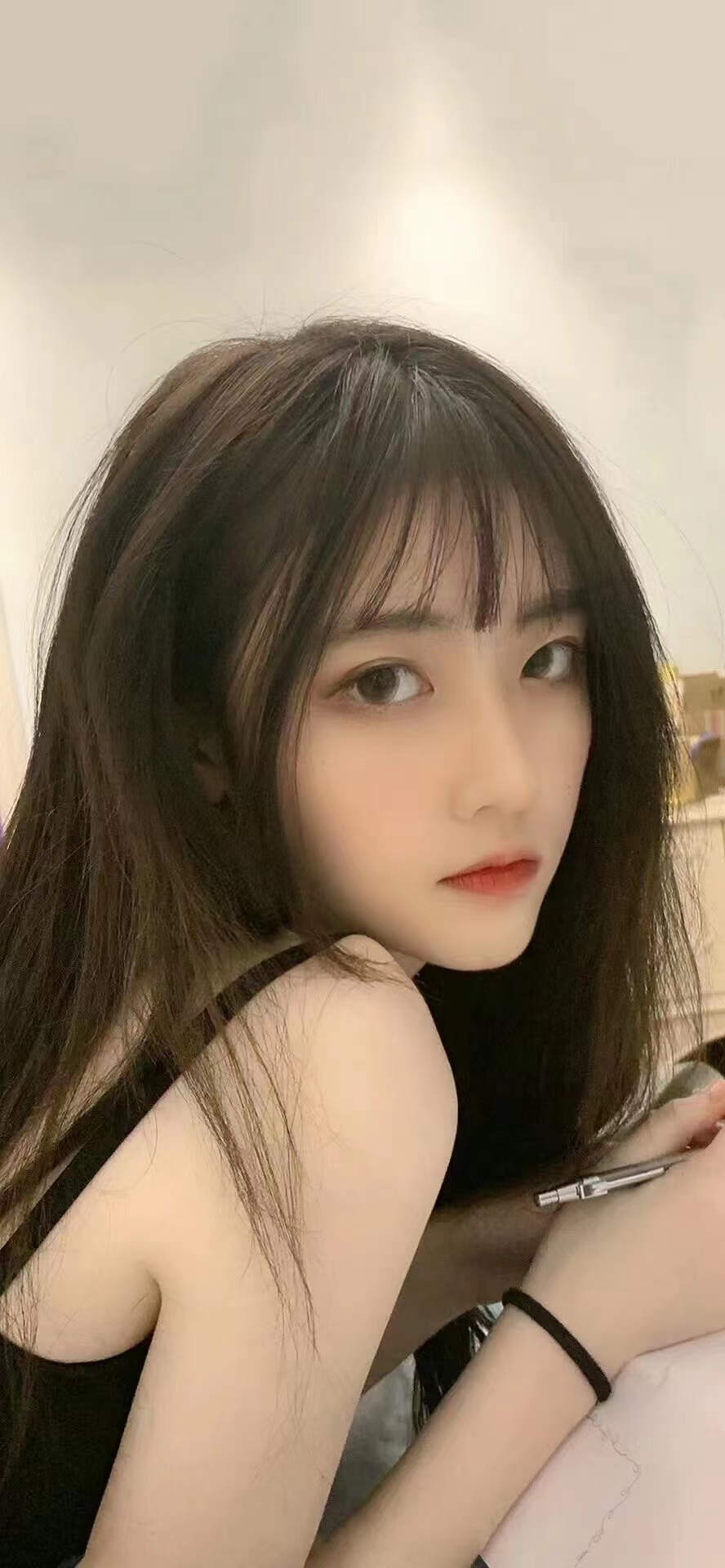 苹果壁纸潮图4k高清女,苹果壁纸全屏高清4k妹子